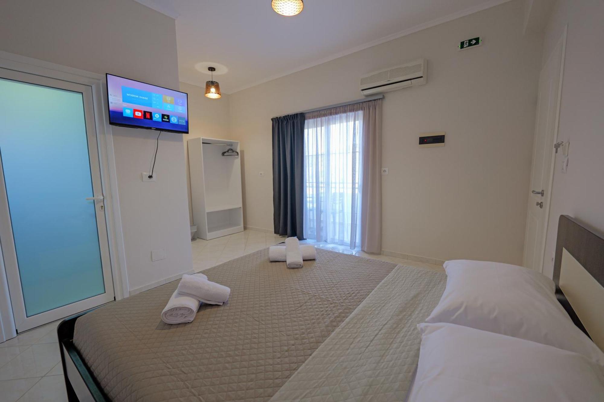 Hotel Deja Vu Ksamil Exterior foto